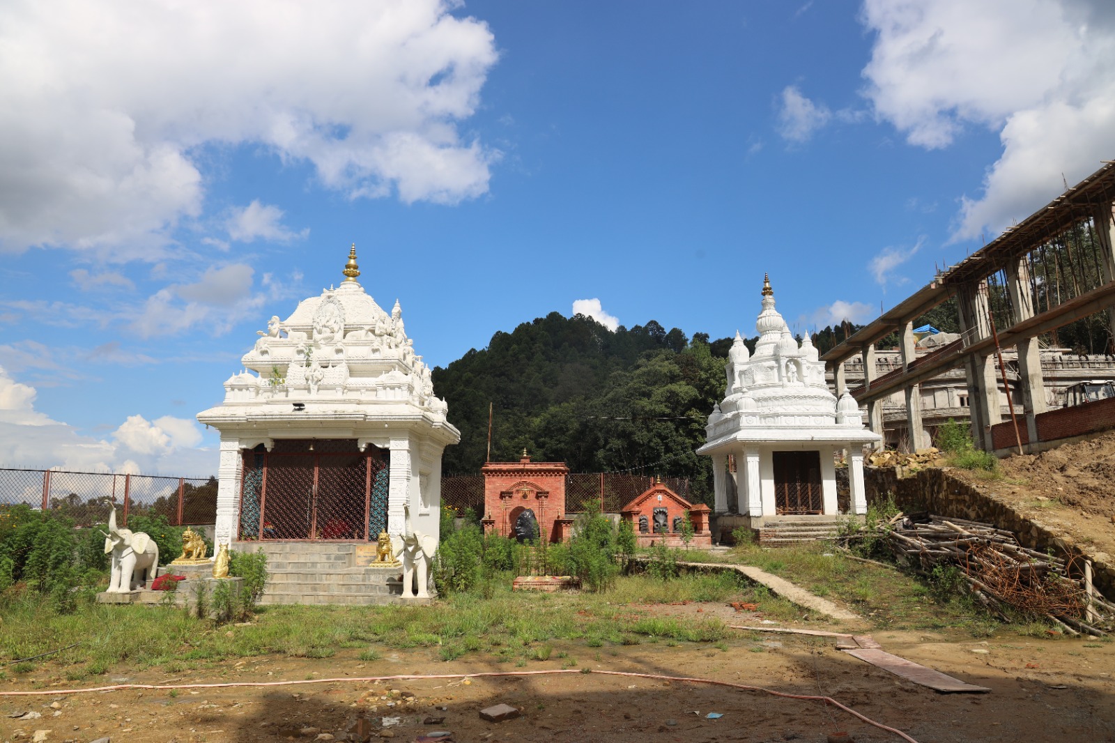 ganesh-and-kumar-temple-1